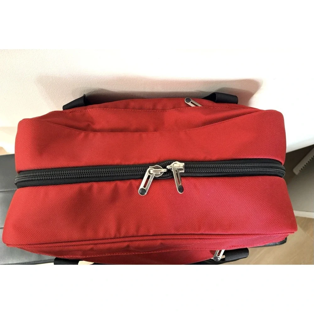 Timbuk2 Red Travel Garment Bag Carry On Suitcase Organizer Clamshell Zip 19